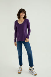 Esterella Women T-Shirt V-Neck Long Sleeve Crown Jewel